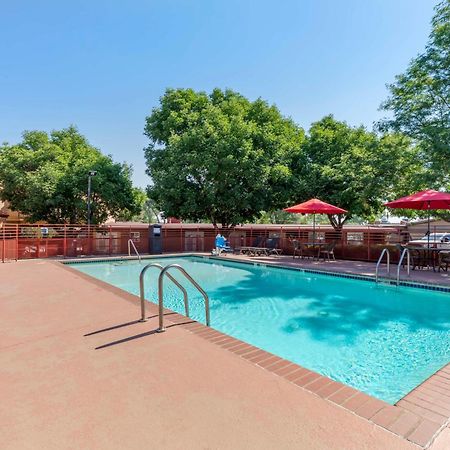 Best Western Kiva Inn Форт Коллинс Экстерьер фото