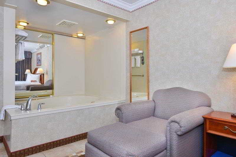 Best Western Kiva Inn Форт Коллинс Экстерьер фото